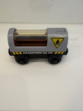 Thomas & Friends Wooden Railway Vicarstown Oil Co. Car